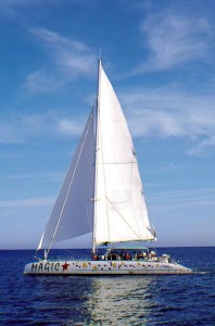 Katamaran Magic Taiti 60 unter Segeln