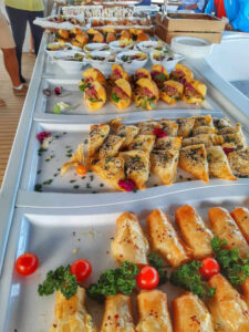 Tapasauswahl Katamaran Mallorca